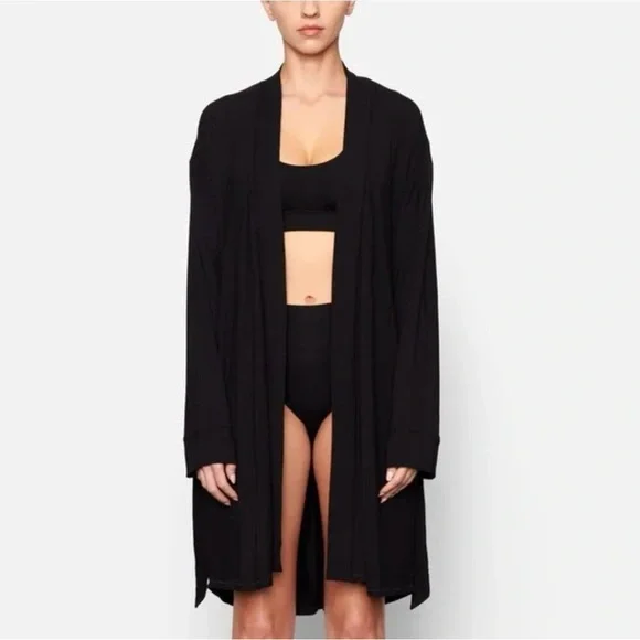 SKIMS Soft Lounge Robe Cardigan Black Onyx Medium - Picture 3 of 5